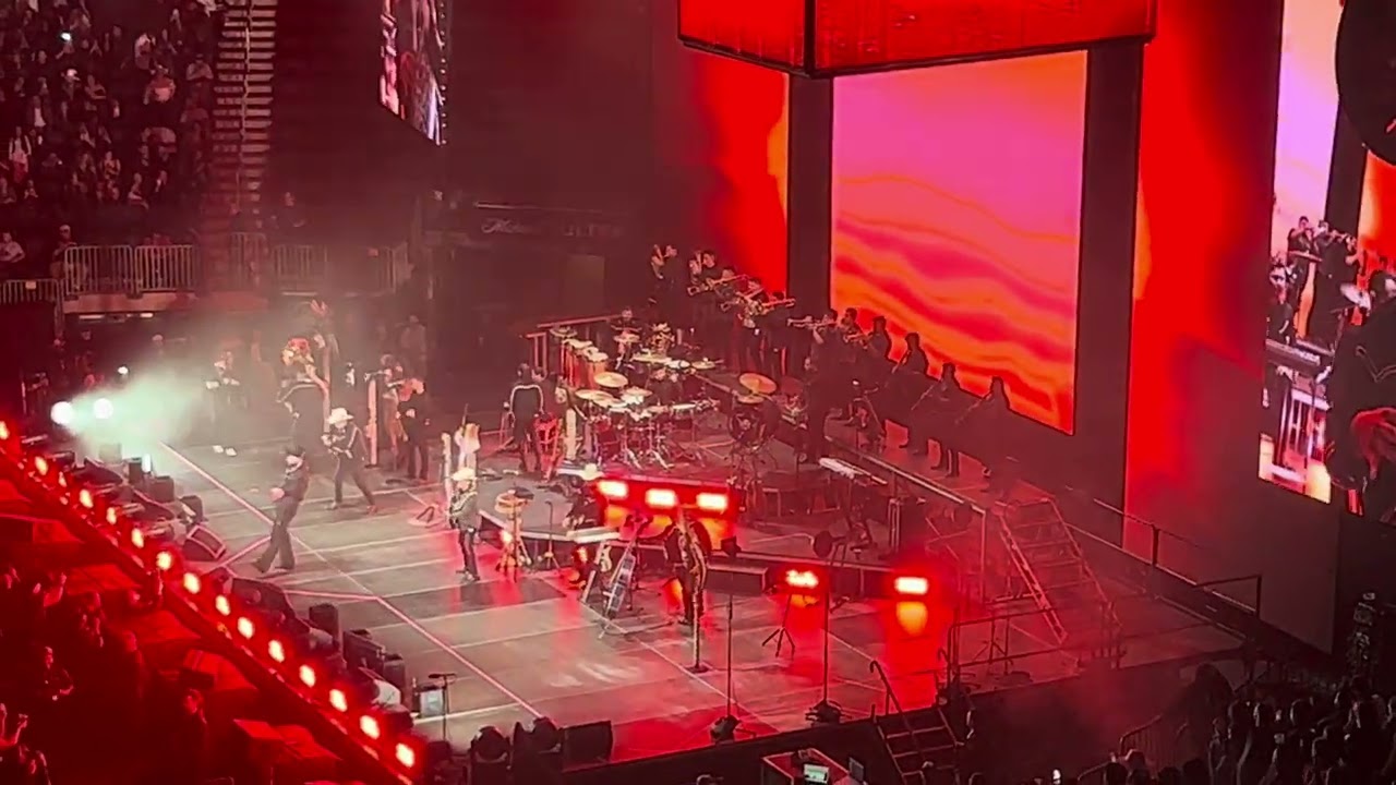 Carin Leon BOCA CHUECA TOUR MSG NY 2024