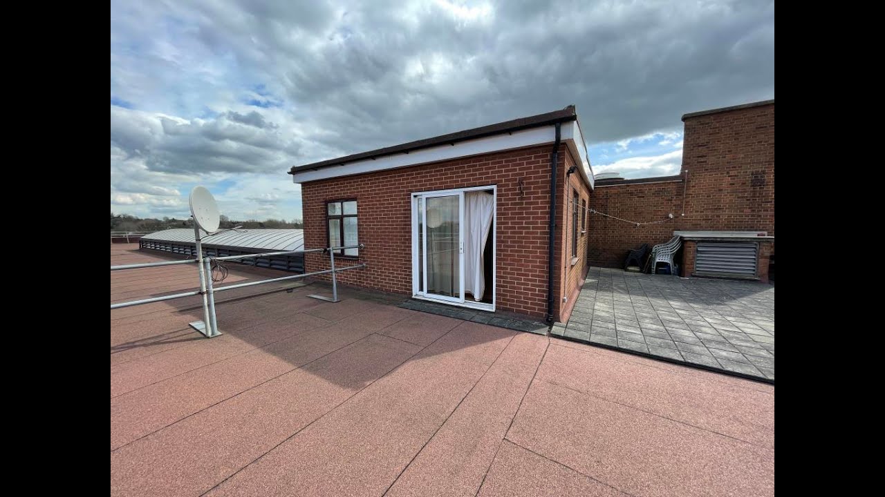 67 Queensgate Centre, Orsett Road, Grays, Essex - May Online Auction