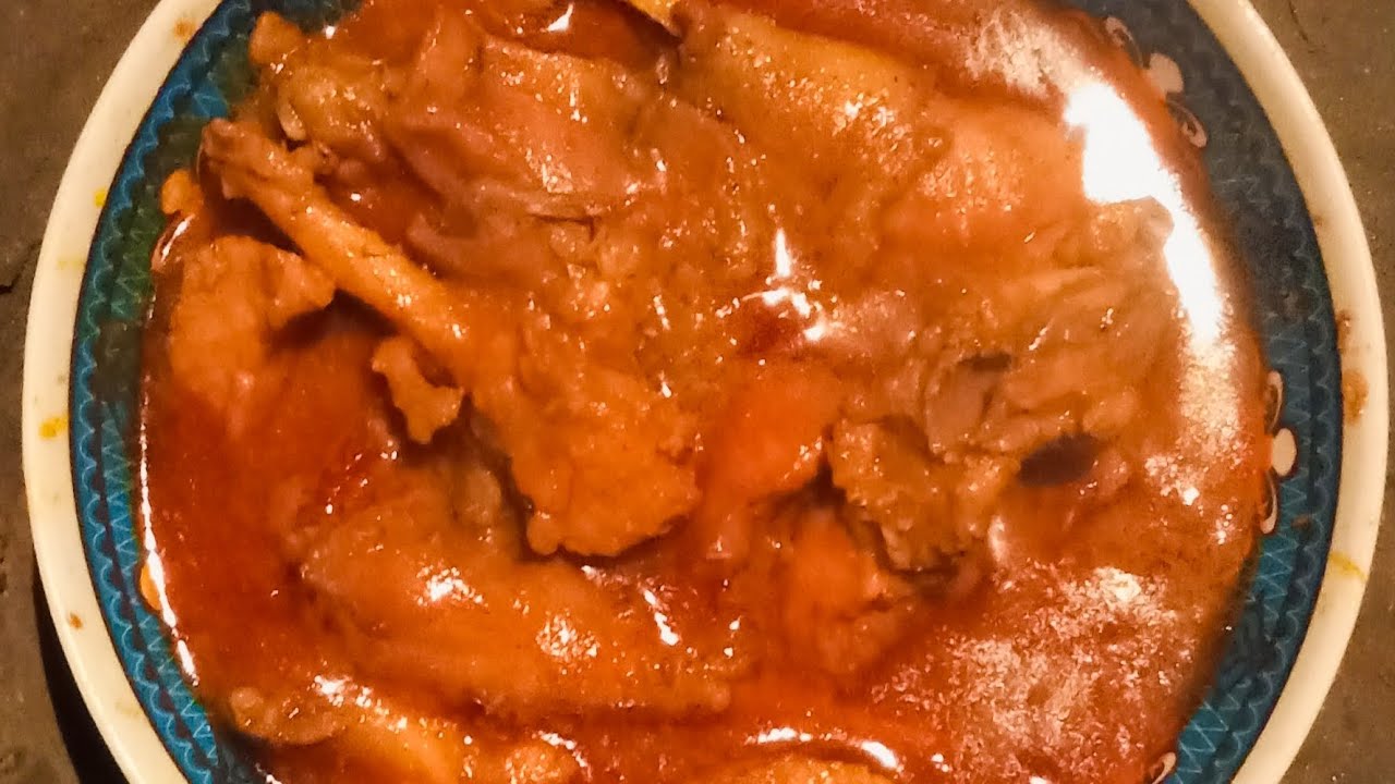 দেশি মোরগ এর মাংস মাটির চুলাই অসাধারণ স্বাদে রান্না করলাম। 😋