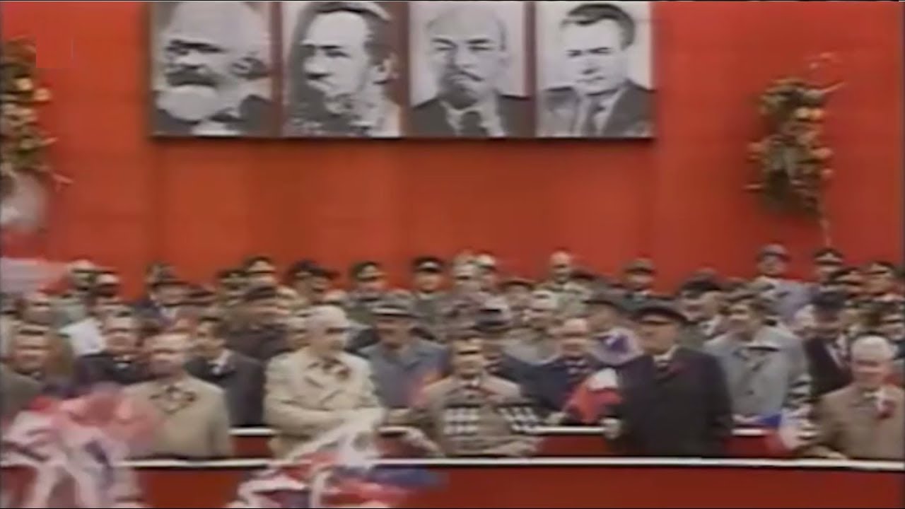 Bratislava - Posledný komunistický 1. máj (1989)
