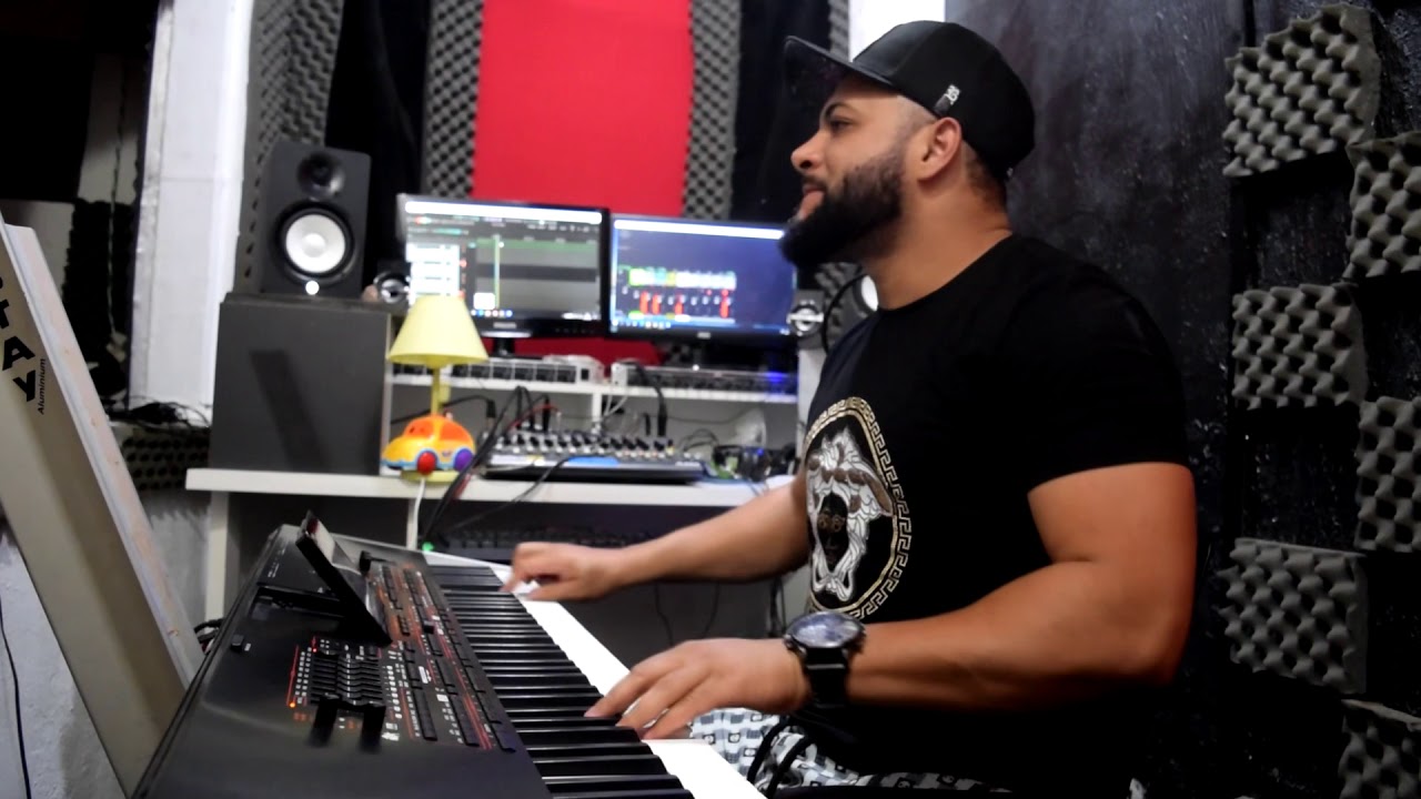 MELHORES SOLOS ROBÉRIO E SEUS TECLADOS/ SÓ AS ANTIGAS🎹🔥