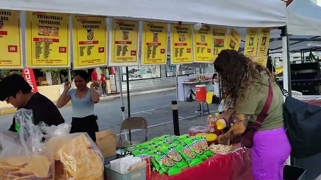 Plaza 28 de Julio, Diciembre 14 2025