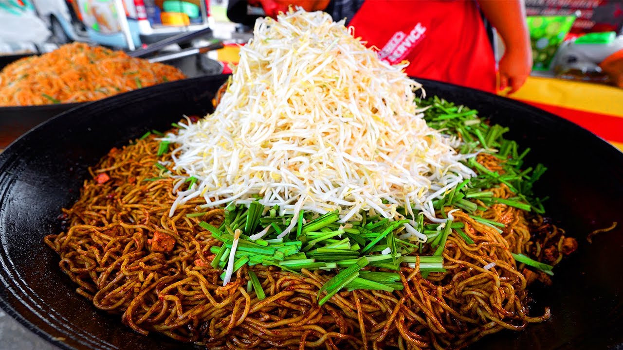 Malaysia Night Market Street Food At Pasar Malam Puncak Alam - Pizza, Laksa, Satay & More!