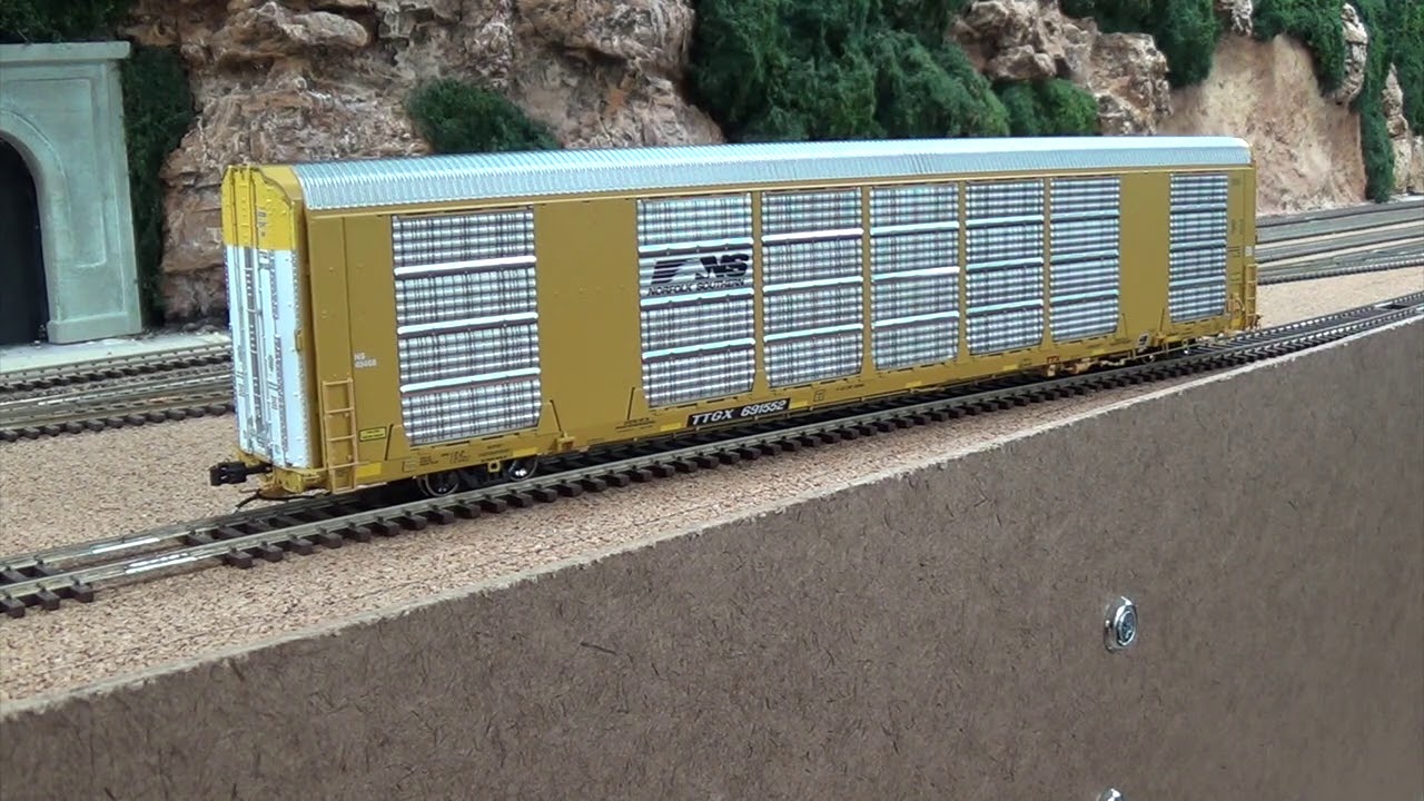 Scaletrains.com Multi-Max Autoracks - RIVET & OPERATOR Versions (HO Scale)