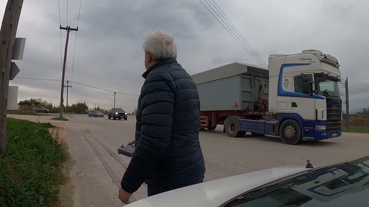 Δοκιμή πόσο αέρα αντέχει και τι σταθερότητα εχει το ντρόουν