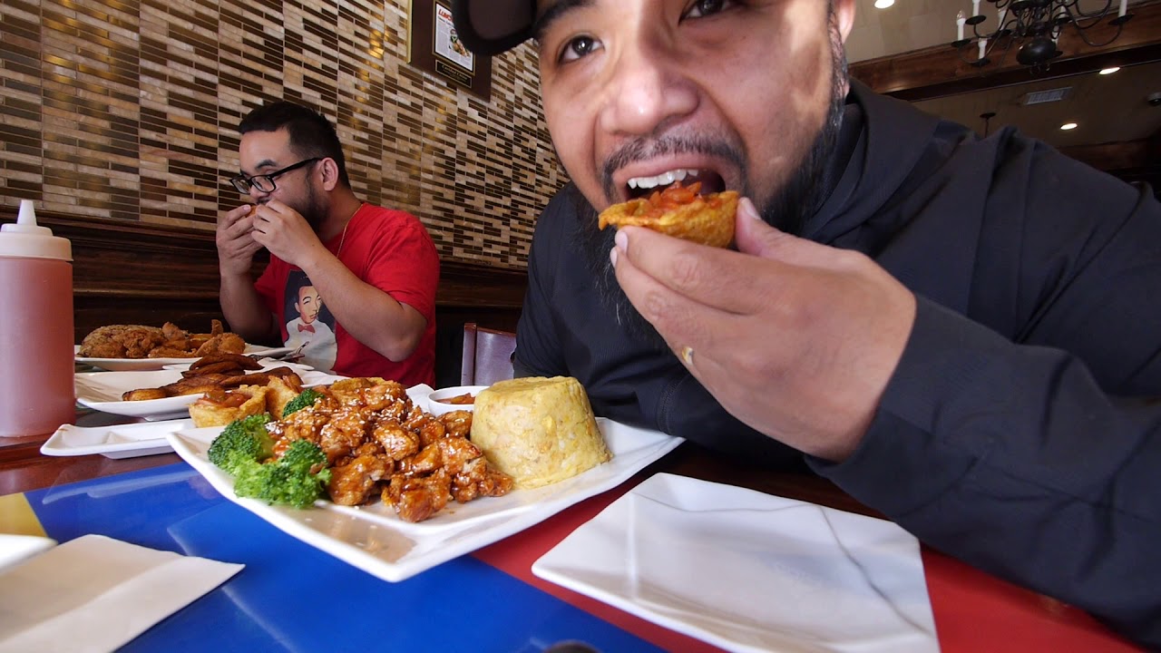 Puerto Rican and Chinese Food at Caridad China, New York! [JL Jupiter TV]