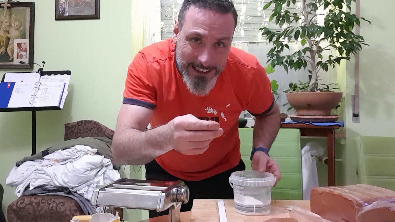 Creazione delle tegole per il Presepio