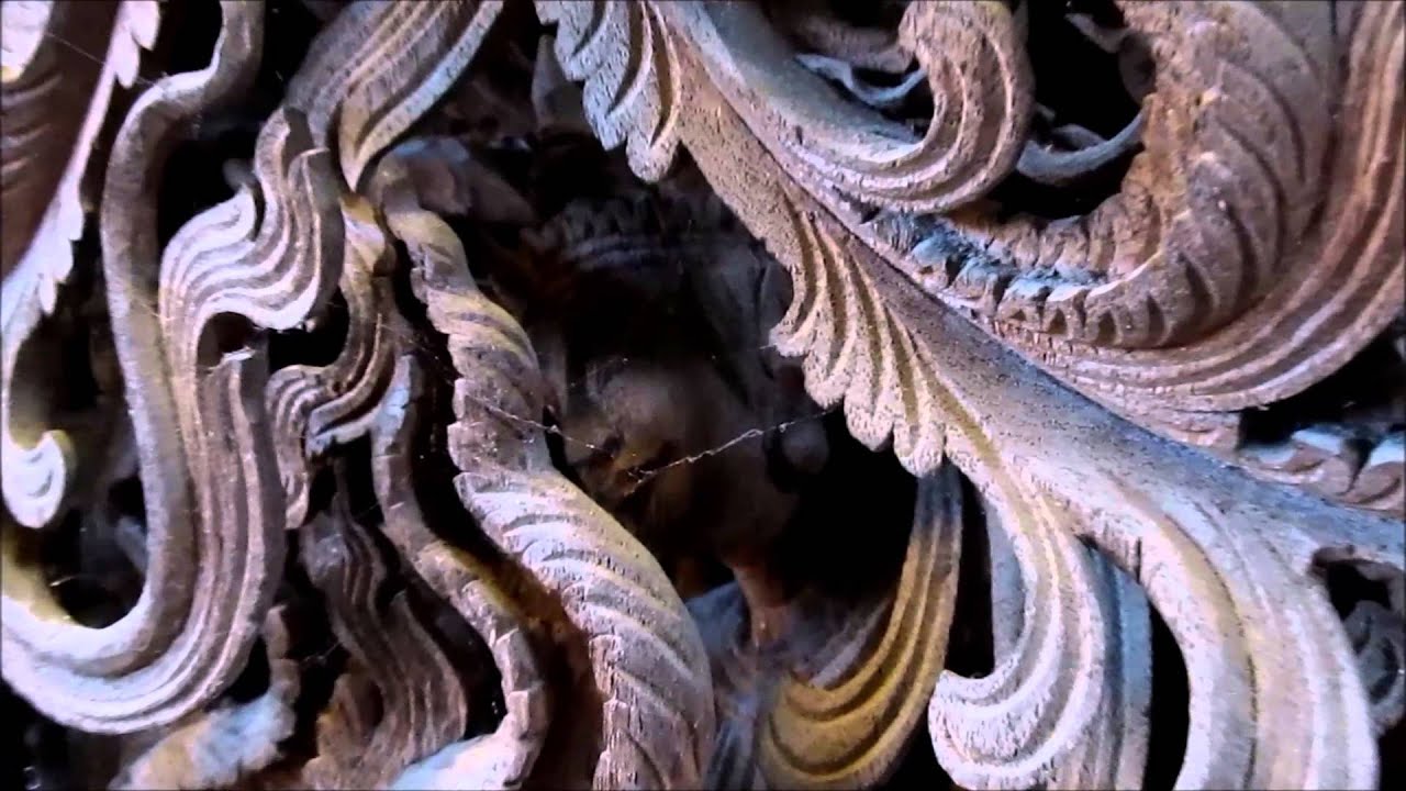 woodcarving Thailand.mp4