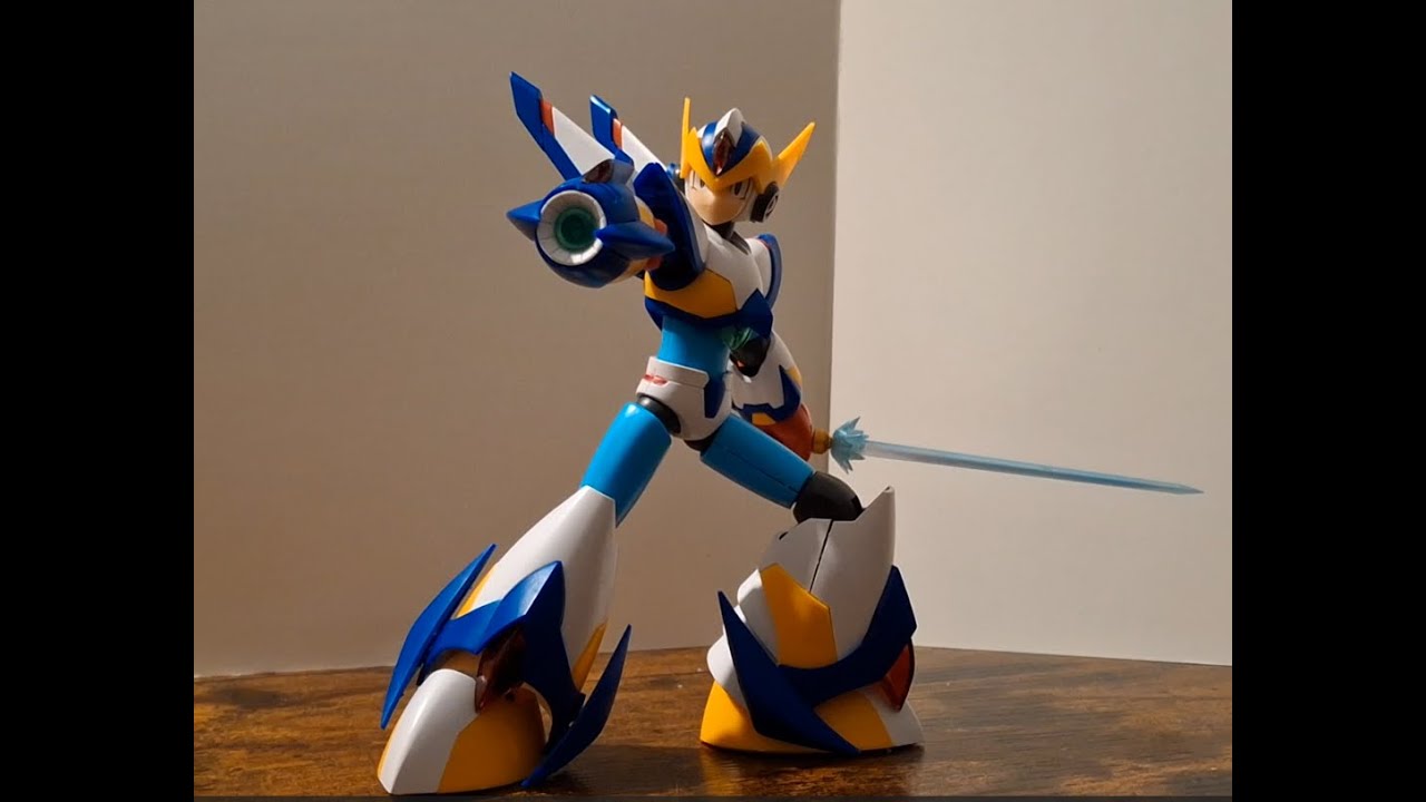 Review 16 : Kotobukiya Model Kit KO : Falcon Armor X