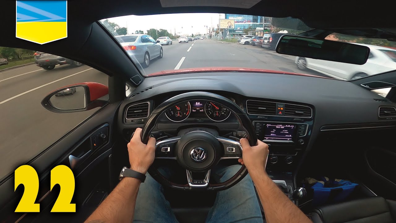VW Golf 7 GTI по городу от первого лица. Мотоботы.