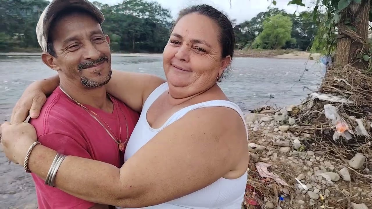 🍓🔥🔥#BOMBAZO #ONBLIGO Y #ROSITA PASÁNDOLA BIEN EN SU RELACIÓN DE NOVIOS CON DERECHOS RESERVADOS  