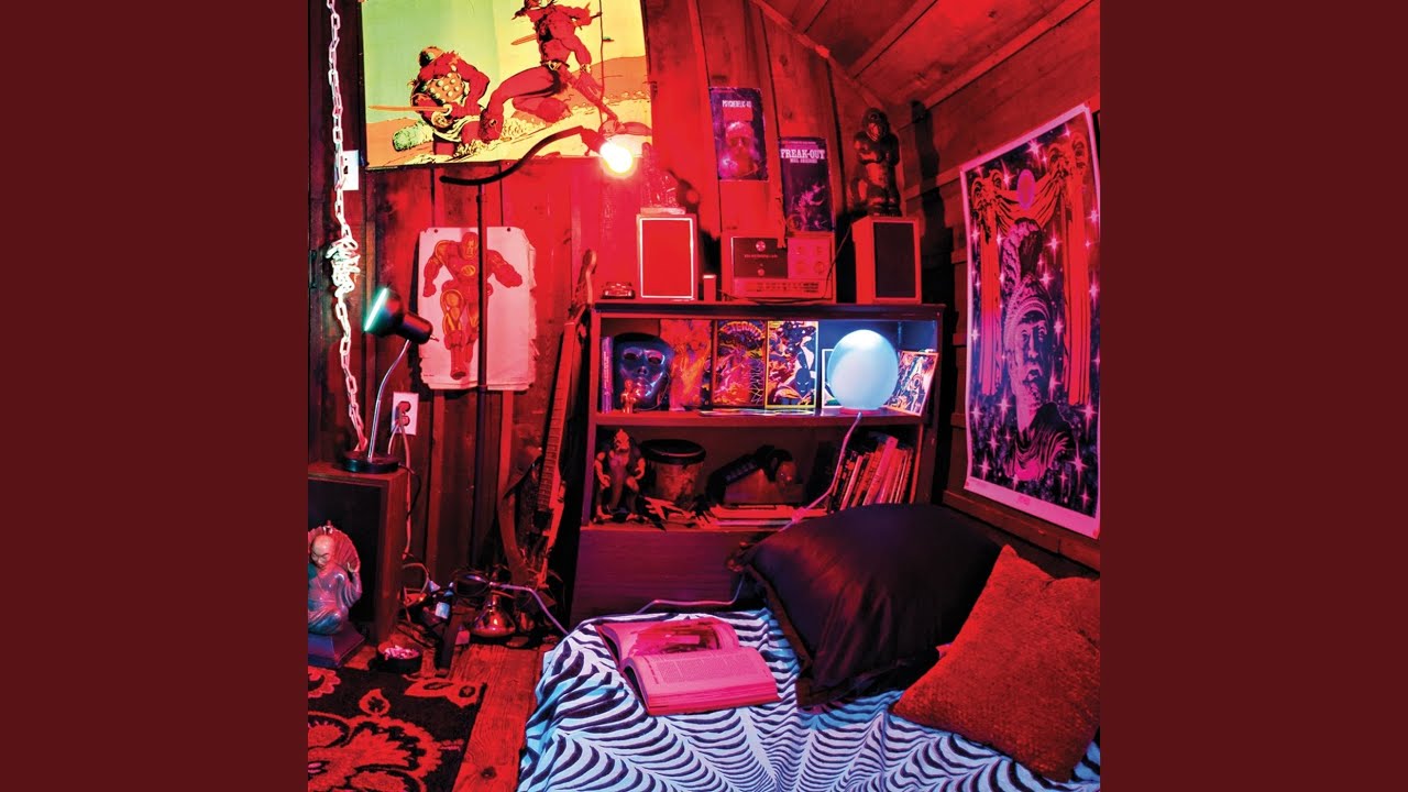 Cobras and Fire (Hallucination Bomb)