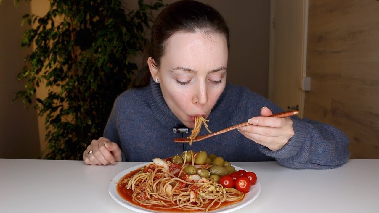 ASMR Whisper Eating Sounds | Spaghetti With Tomato Sauce