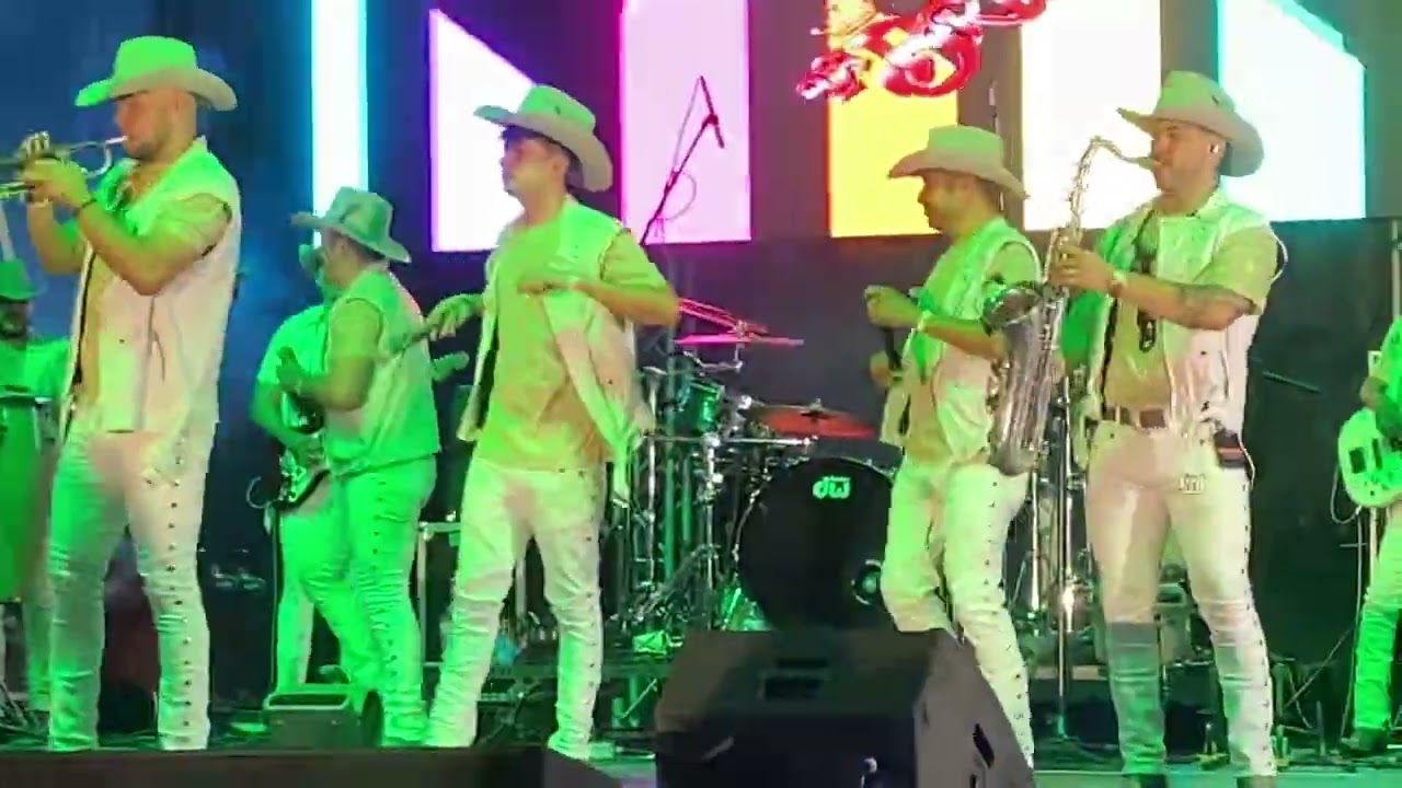 Aguardiente y ron ,. Su majestad la brisa celebración del 4 de Julio en San Luis Arizona