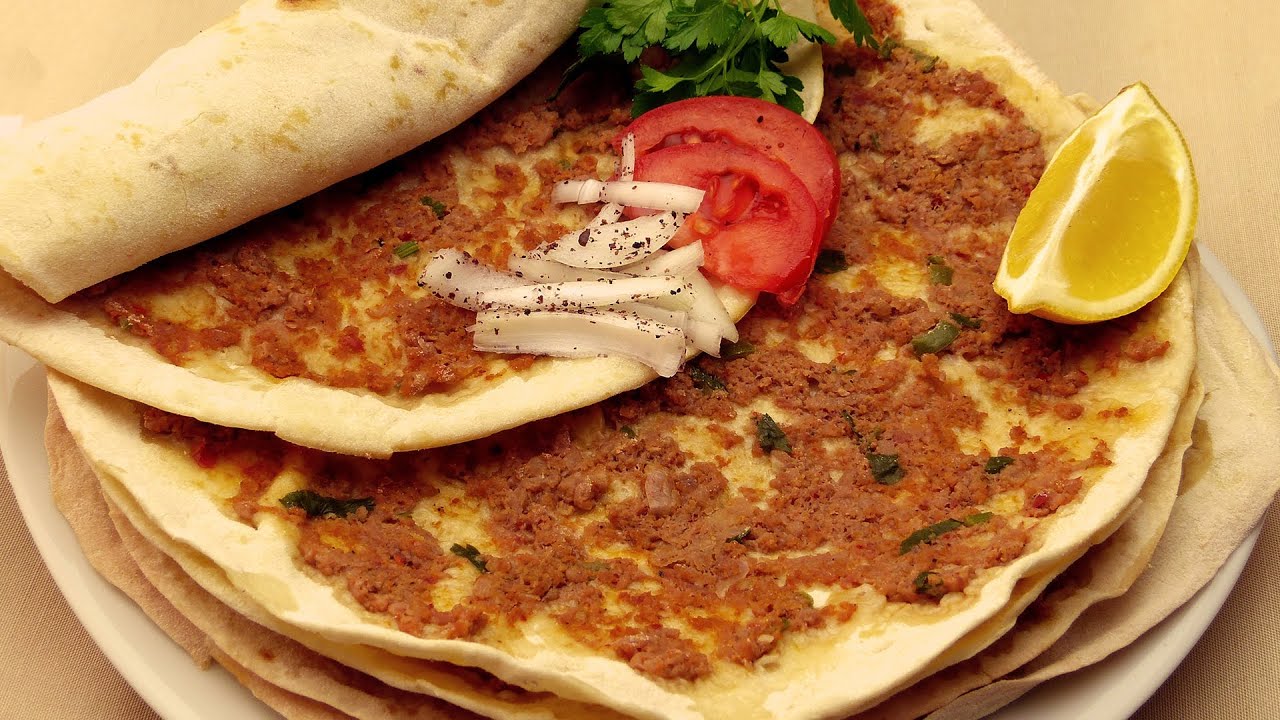 Lahmacun Tarifi | Lahmacun İçi ve Hamuru