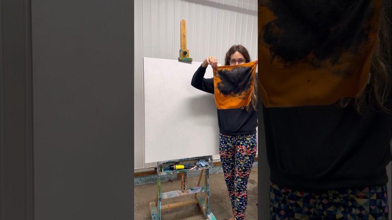 Painting with objects 🙂 🦁 ❤️ #animalartwork #animalart #colorfulartwork #femmeartiste