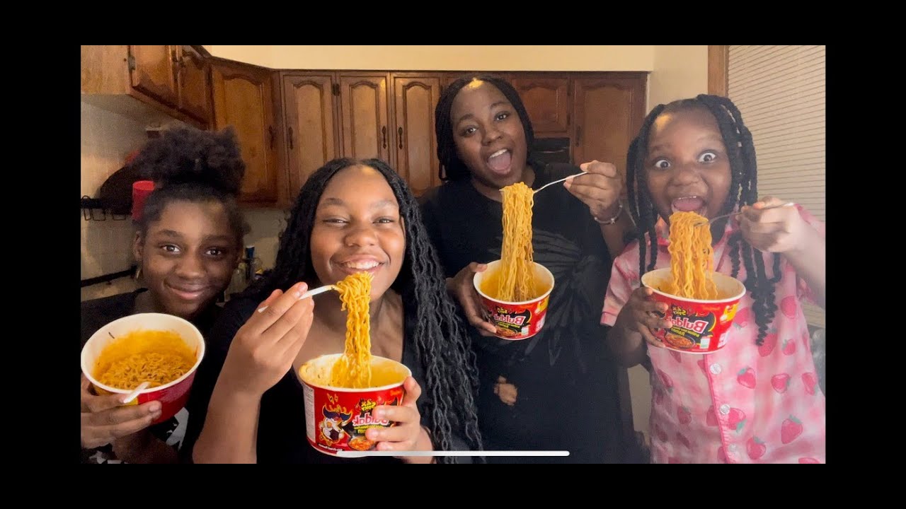 HOT NOODLE CHALLENGE(who won yall)