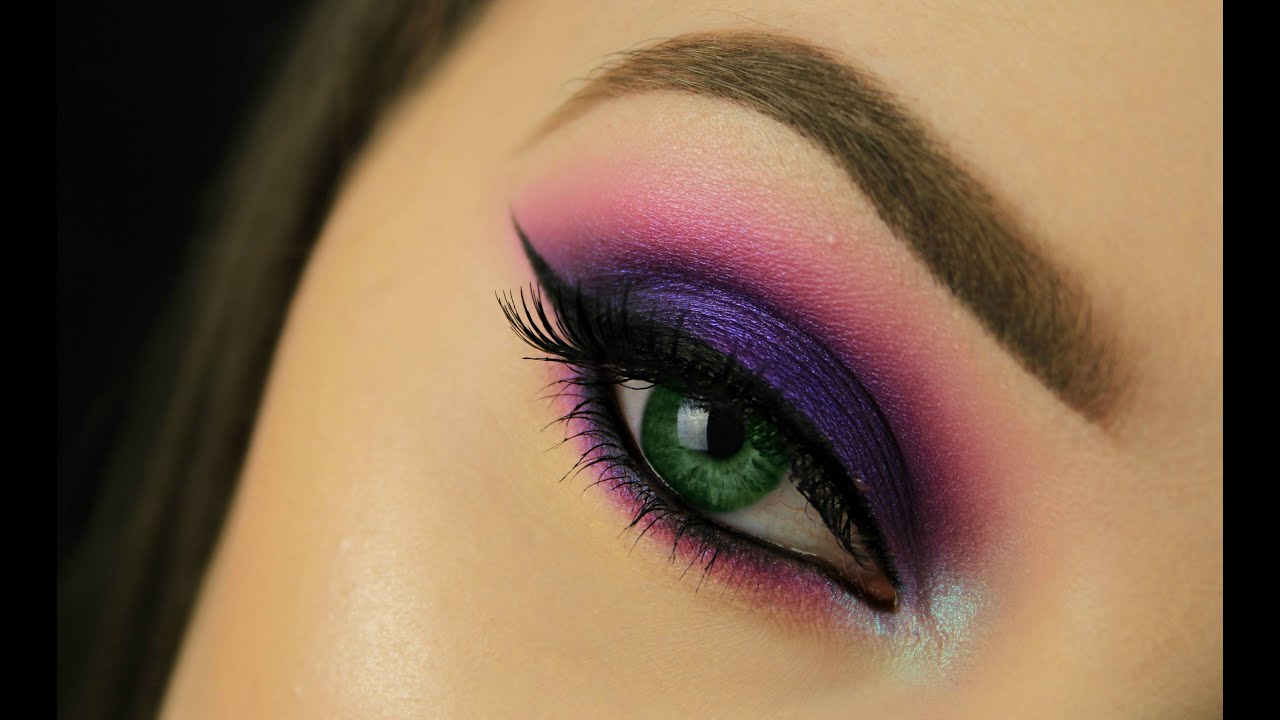 How To: Make Green Eyes Pop! | Purple Smokey Eye