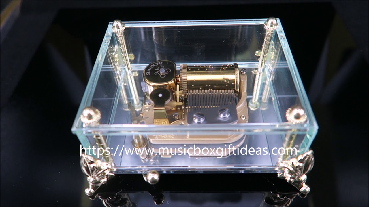 Sankyo 30-Note Wind-up Music Box Studio Ghibli Castle in the Sky Carrying You (Glass)