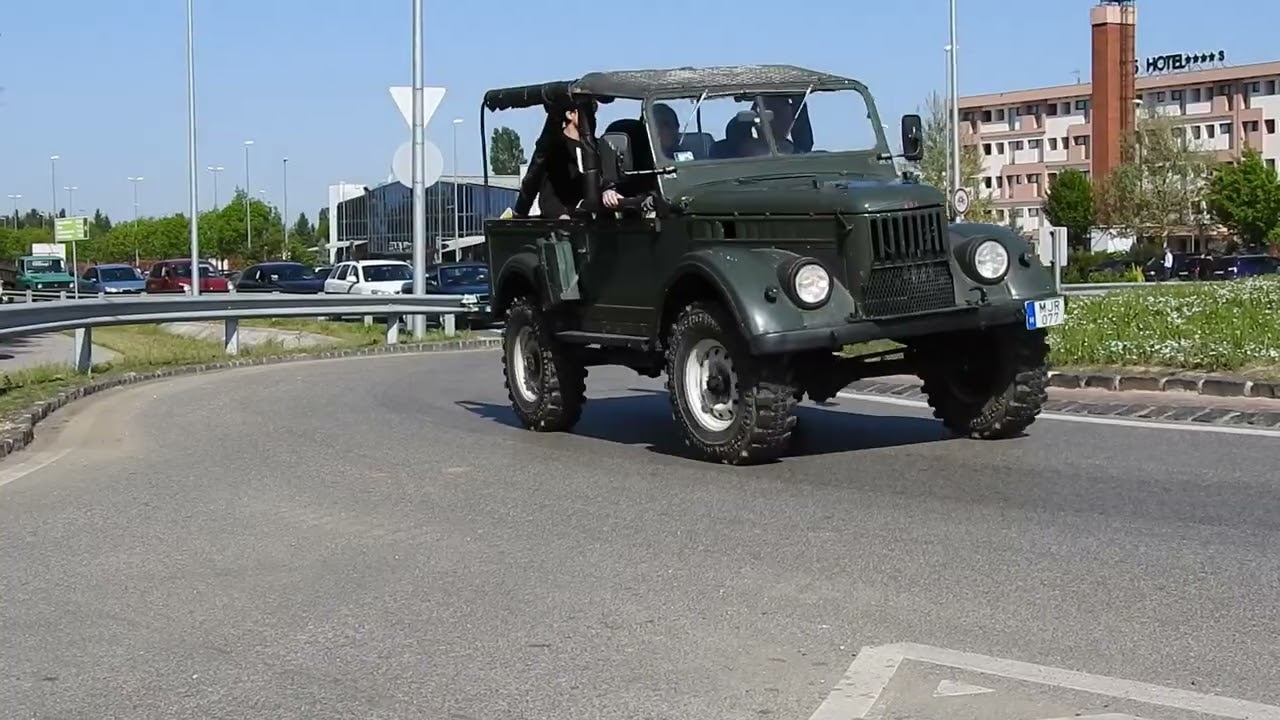 2025.05.01.. Körmend , Veterán autós találkozó , indulás  MJUS - Körmend Főtér