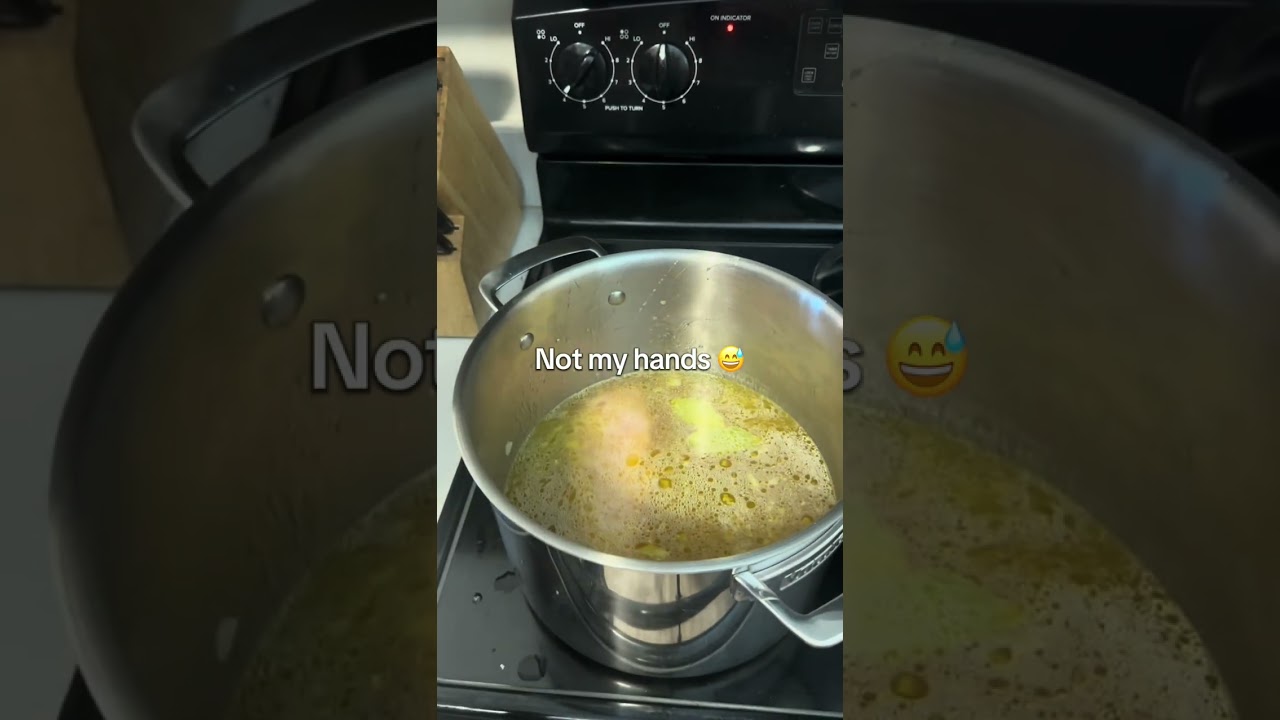 Greek Lemon Chicken Soup (Avgolemono)