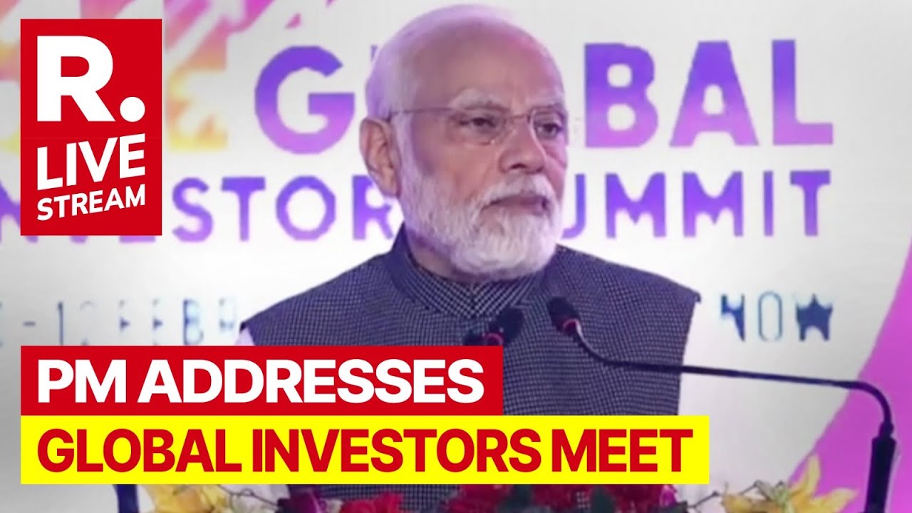 PM Modi Addresses Global Investors Summit in UP | PM Narendra Modi LIVE