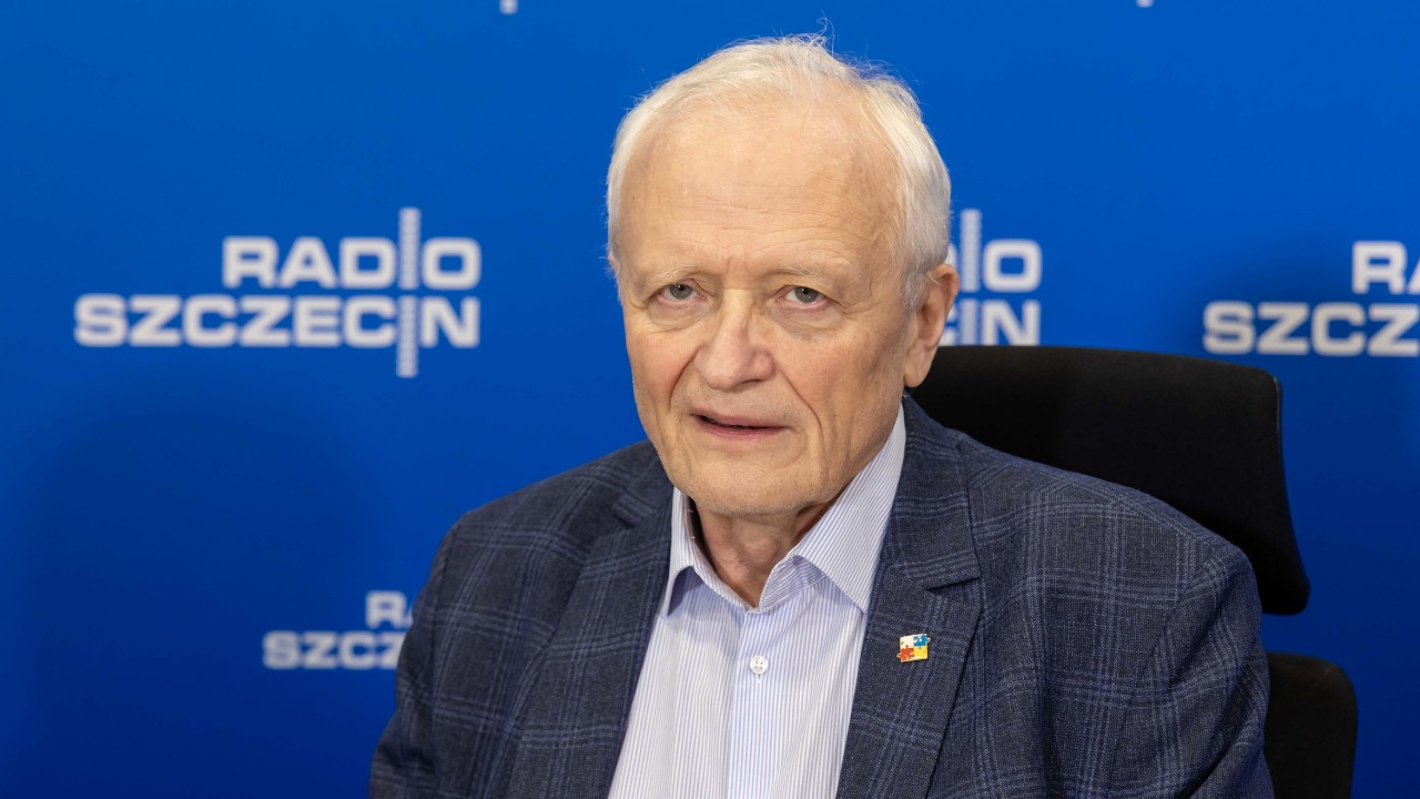 'Rozmowa pod krawatem' | Jacek Piechota