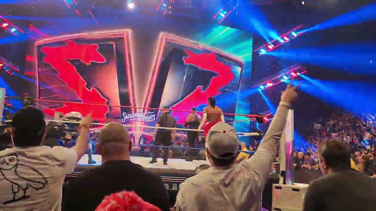 Sami Zayn Hometown Entrance in Montreal at WWE Saturday Night's Main Event 
