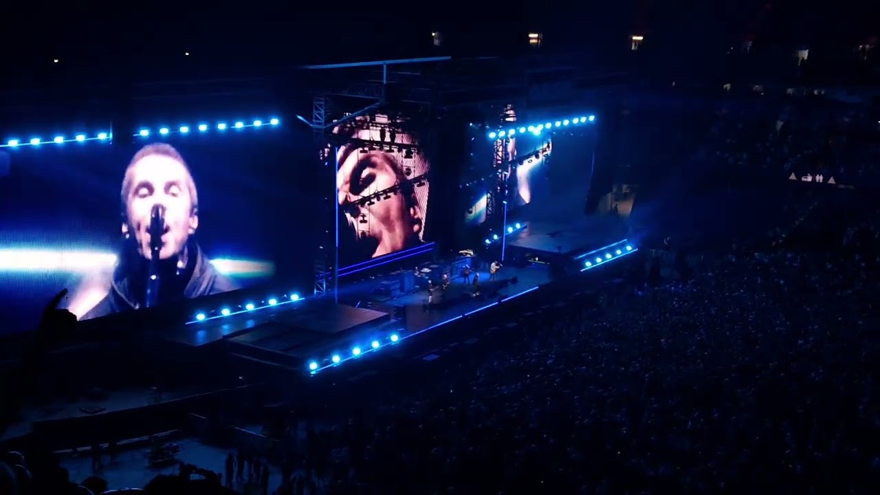Oasis - Slide Away - Live In Cardiff (4/7/25)