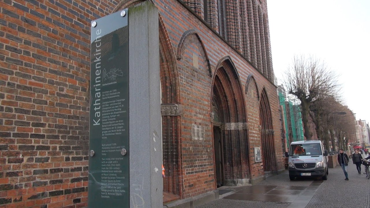 Erste Einblicke in die geschlossene Katharinenkirche