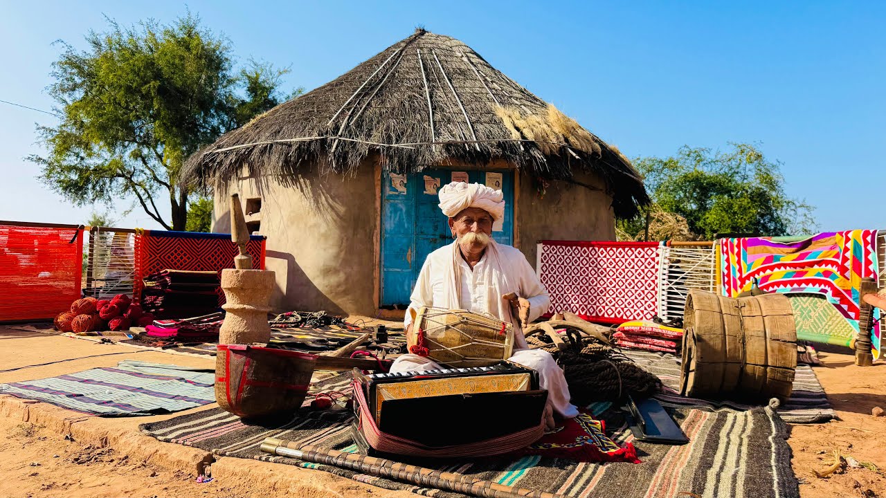 गाँव के बाबाजी के पास पाँच हजार साल पूराना संग्रहालय || In village museum that is Very old.