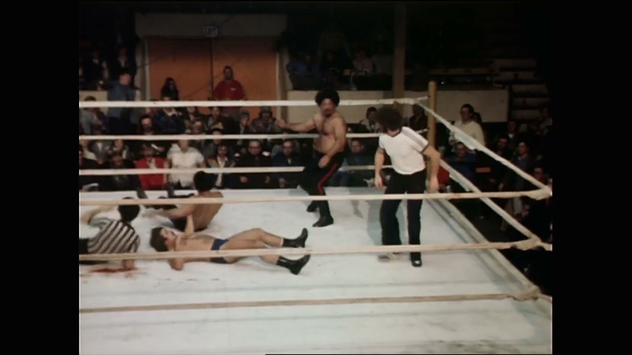 The Castillo Brothers vs  Bret and Keith Hart,  Stampede Wrestling 1978