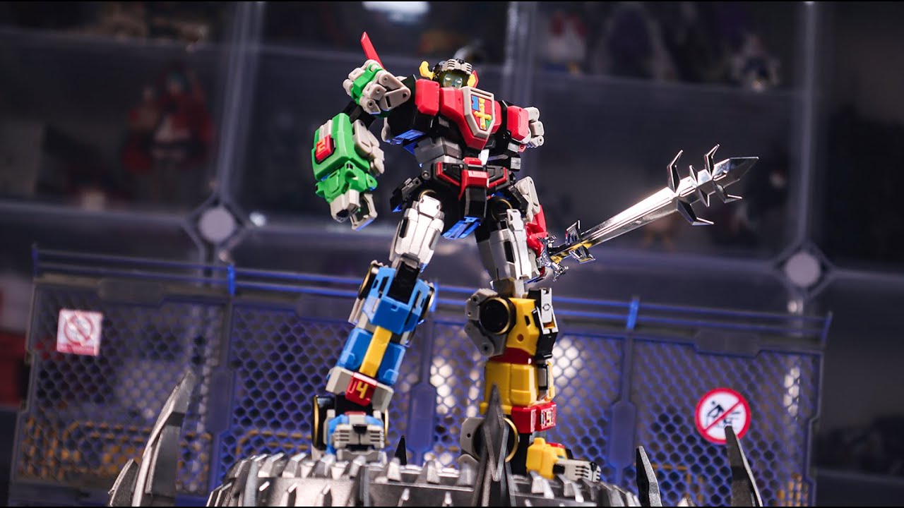 Go Go Beast King GoLion！Microcosmos MC01 Elvis stop motion animation