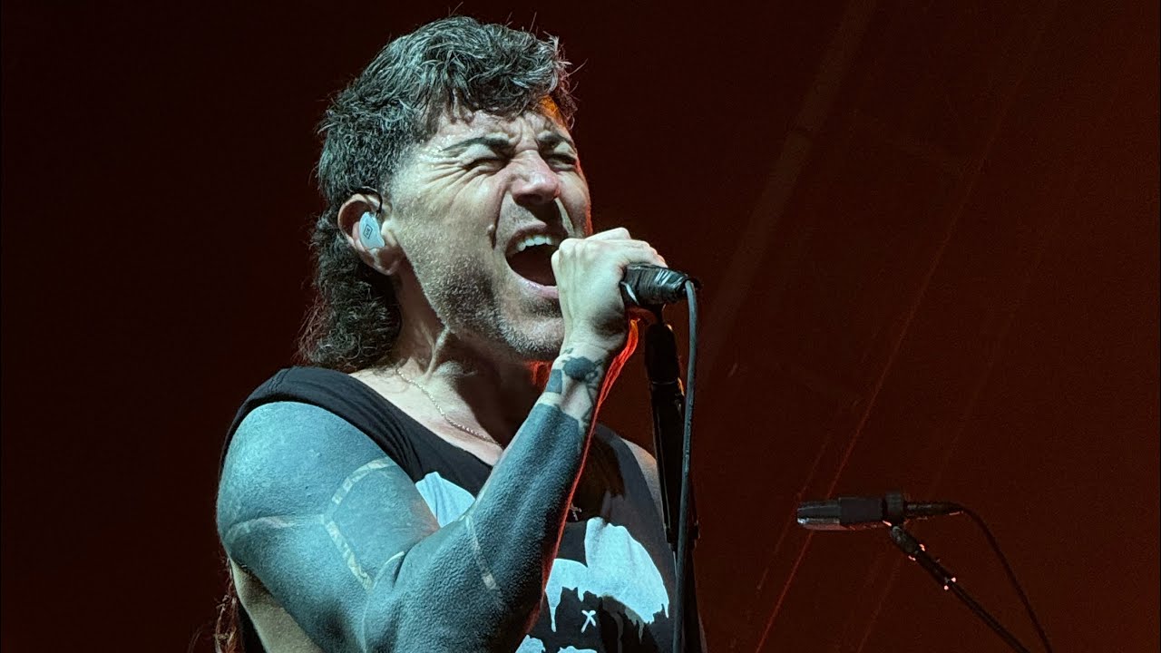 AFI - Girl's Not Grey - Live in Charlotte, NC (8/20/24)