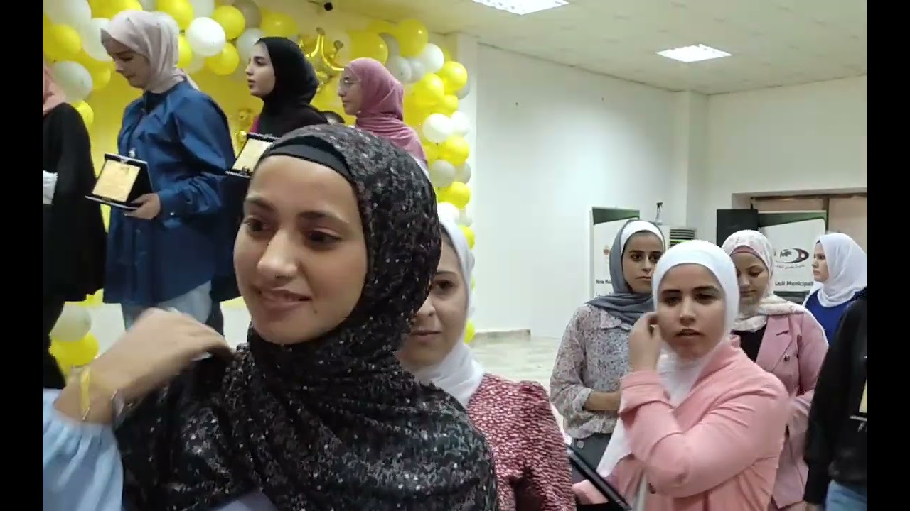 تكريم متفوقين لواء ديرعلا