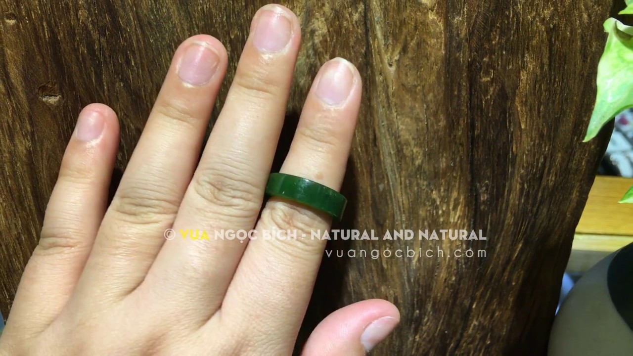Nhẫn Vu&ocirc;ng Tr&ograve;n Trơn Đ&aacute; Ngọc B&iacute;ch Nephrite Jade (3603) - Vua Ngọc B&iacute;ch