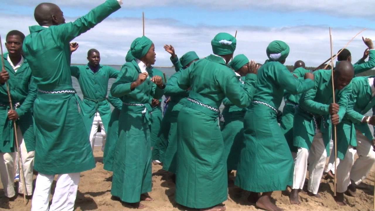 Abaphikeleli Beskhalanga  'Sing Glory'