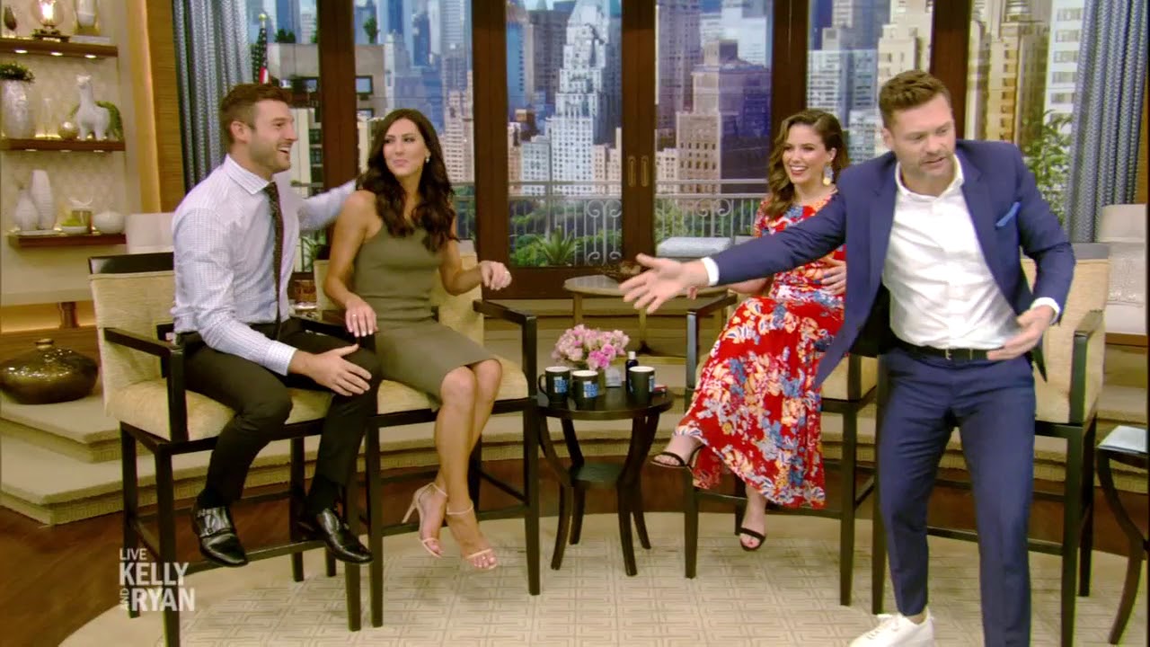 Becca Kufrin's Signature Bachelorette Move