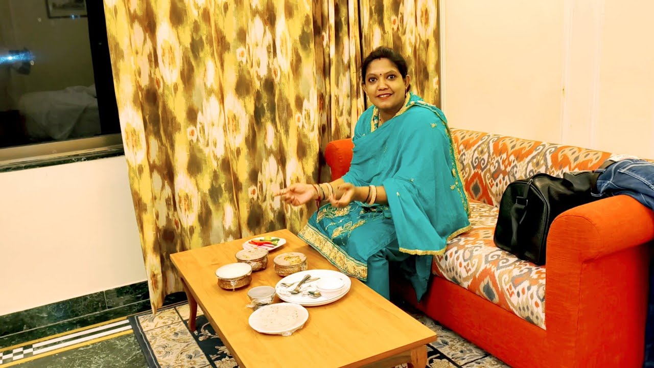 पुन्हा आले स्वामी🙏दादर खरेदी 💃करता पुन्हा एकदा स्वामींची भव्यमूर्ति खरेदी👍 घरी आले लगबग भेटण्याची