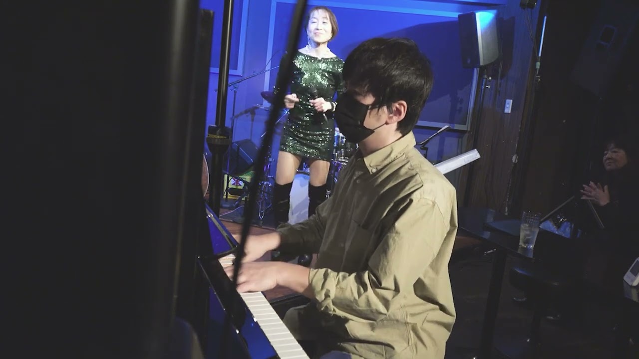 山崎明美 Akemi Yamazaki - Sister Sadie