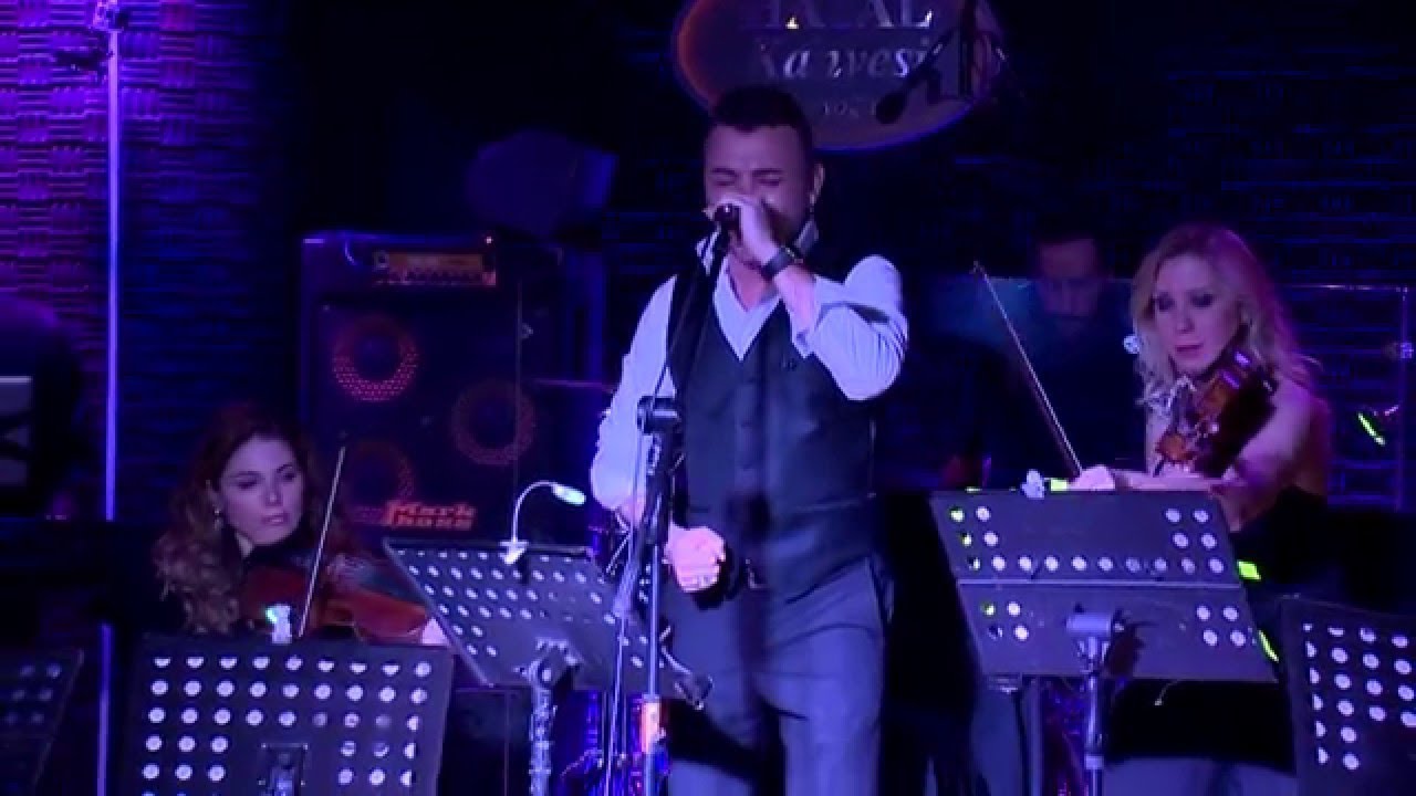 Fidelity - İçimde Ölen Biri Var Canlı Performans