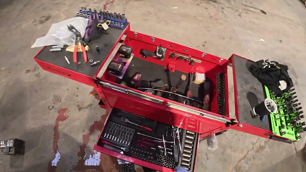 Egr cooler Toyota 1.8 hybryd corolla-chr-prius 4 część 2 