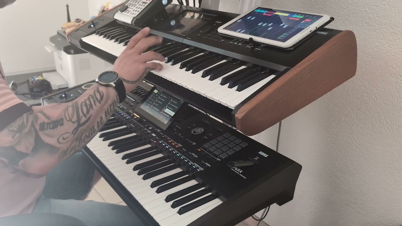 Korg Pa5X / Kronos 2 / Juzi 2 / Tuge mi dovoljno + improvizacija