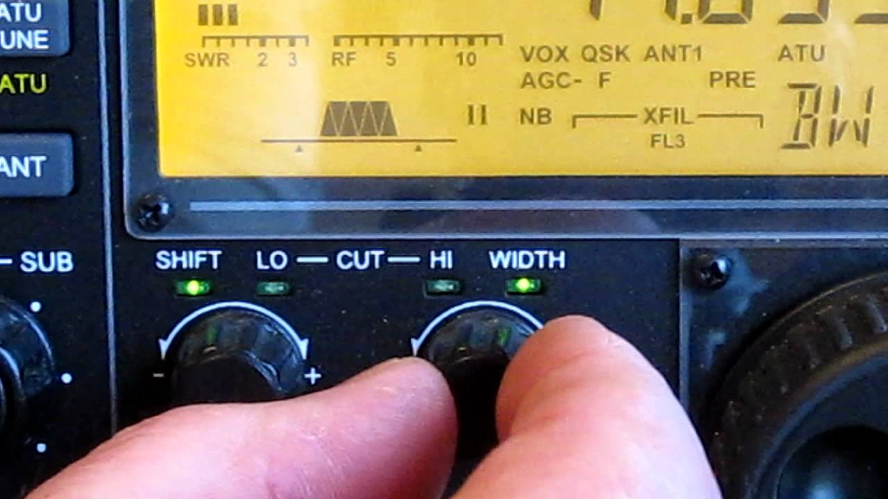 ELECRAFT  K3  HD VIDEO - Front Panel Instructions demo by Keith GW4OKT.mov