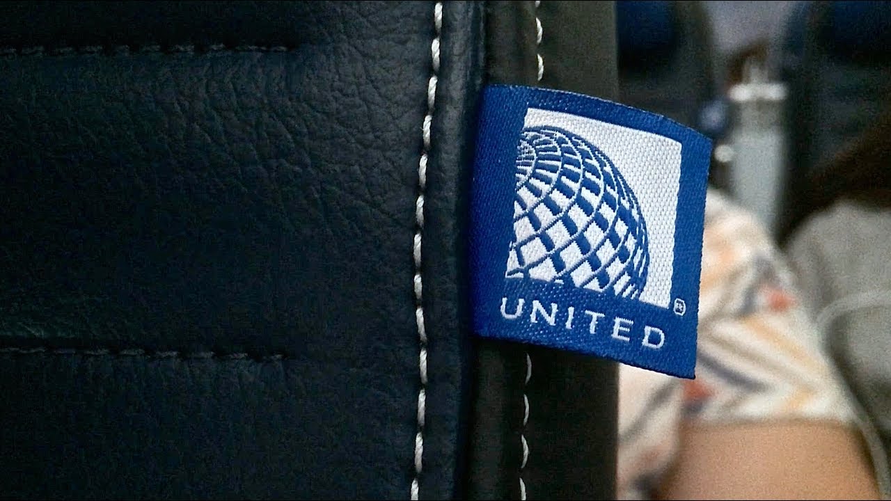 United Airlines Flight 380 Boeing 737-800 Economy Class Trip Report | Newark - Orlando