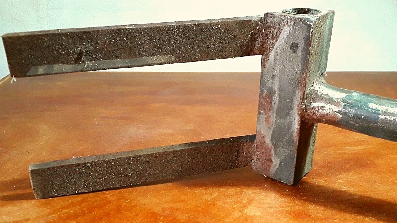 How to Make a Homemade Pallet Pry Bar for Removing Pallet Board for DIY Wood Project