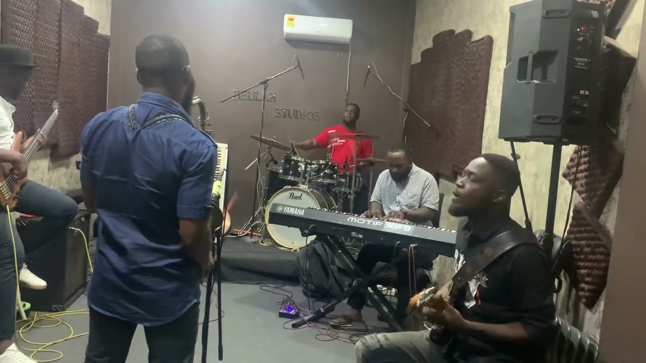 JAm with the Groove Apostles