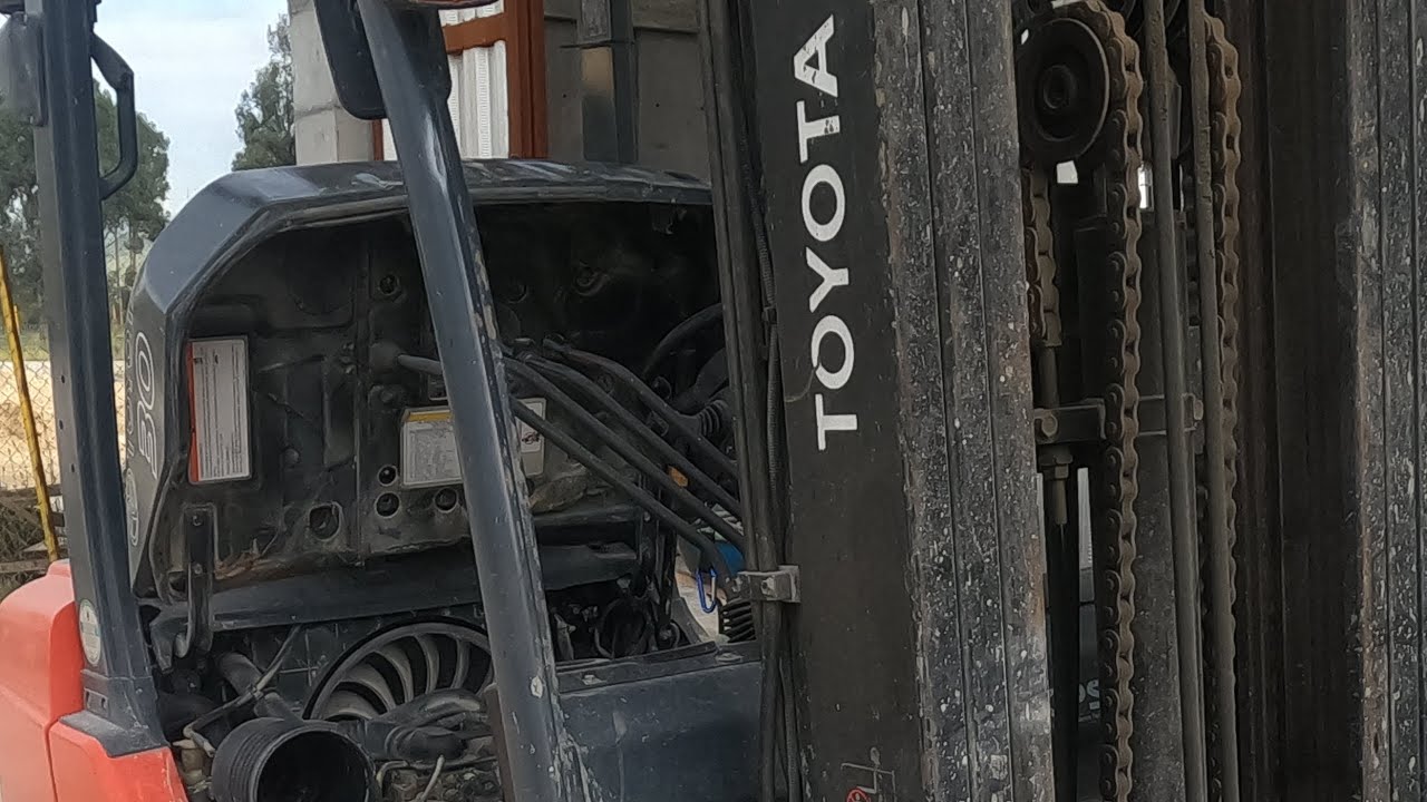 Fallas y soluciones ( consumo de bateria y recalentamiento) Montacarga serie 8 toyota forklift