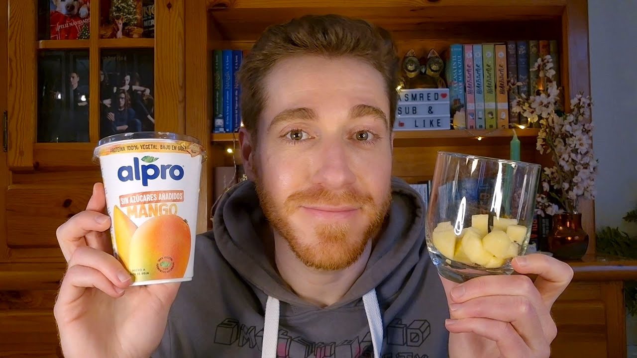 [ASMR] Comiendo yogur 🥛 con manzana, galletas 🍪 y nueces | Susurros, eating sounds