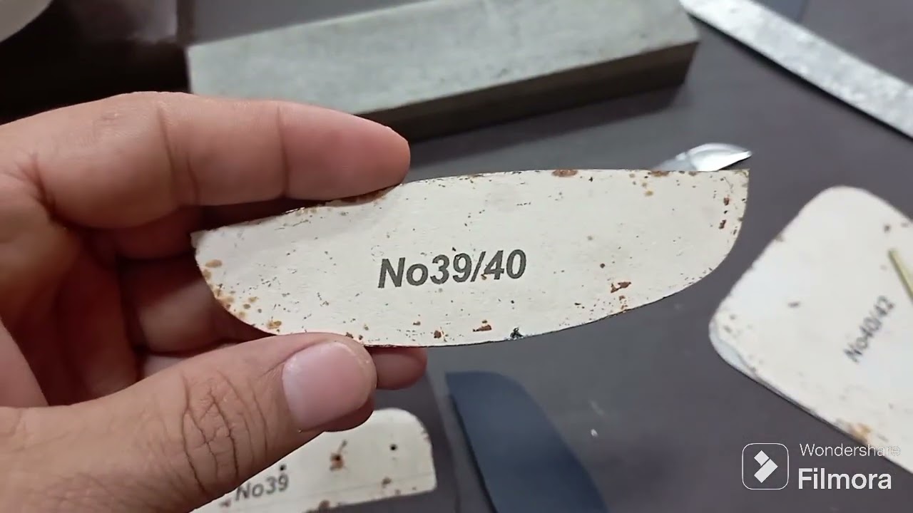 c&oacute;mo aprender a cortar el material sint&eacute;tico para fabricar el calzado.